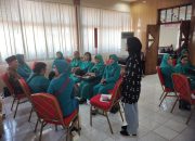 Peduli Lansia, Mafindo Semarang Raya Gelar Kelas Tular NAlar Akademi Digital Lansia