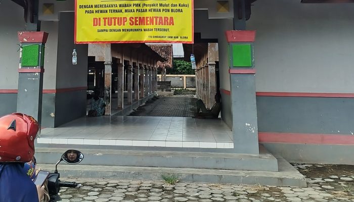 PMK Kembali Merebak, Pemkab Blora Tutup Lapak Pedagang Sapi di Pasar Pon