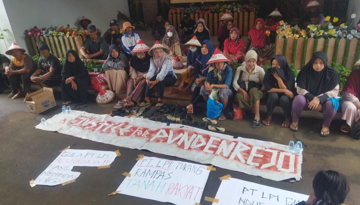 Warga Pundenrejo Pati Geruduk Kantor DPRD Pati, Ini Tuntutannya