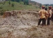 Viral, Semburan Minyak di Kedinding Blora Jadi Tontonan Anak-Anak