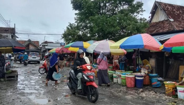 Rencana Pembangunan Pasar Rembang Kembali Muncul, Tawarkan Tiga Alternatif Lokasi