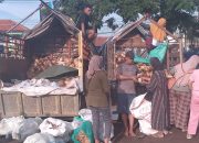 Jelang Kupatan, Harga Kelapa Meroket