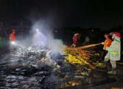 Kebakaran Hebat di Desa Pasar Banggi, 3 Sapi dan 2 Kambing Terpanggang
