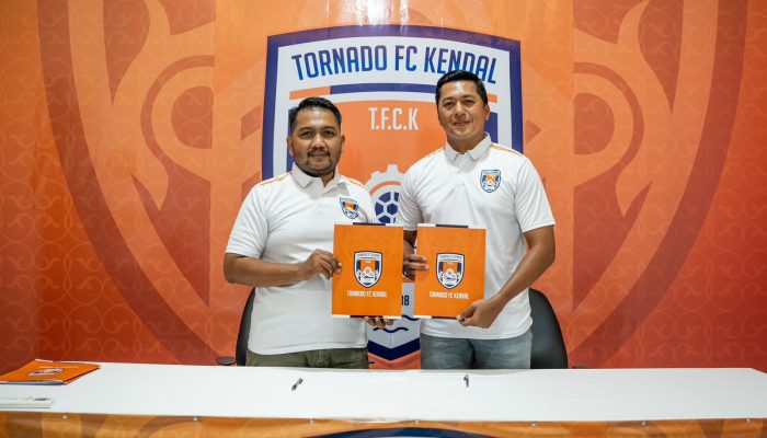 Stefan Keeltjes Resmi Jadi Pelatih Tornado FC Kendal, Ini Profilnya