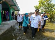 Warga Sayung Demak Tergenang Banjir Rob Hampir Tujuh Bulan, Gus Yasin: Penanganan Harus Komprehensif