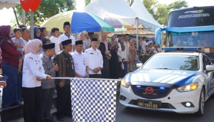 Jamaah Haji Asal Kendal Mulai Diberangkatkan ke Asrama Haji Donohudan