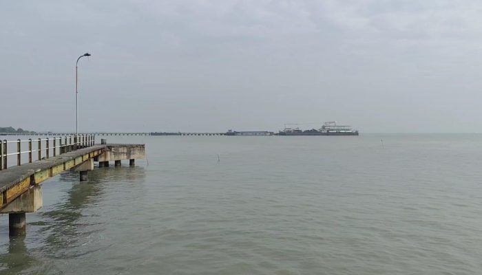 Pengerukan Pelabuhan Kendal Dimulai, Targetkan Kembali Beroperasi Bulan Depan