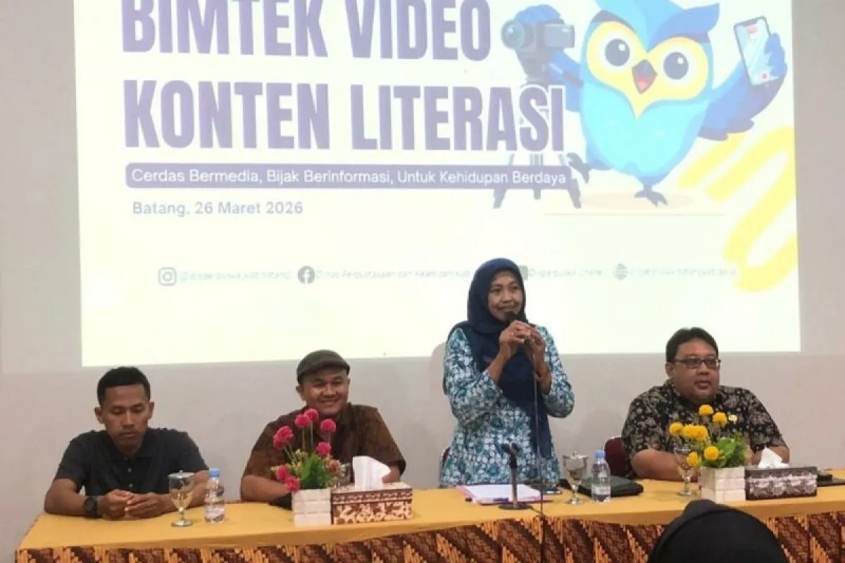 Tingkatkan Literasi Anak, Batang Kampanyekan Satu Minggu Satu Buku