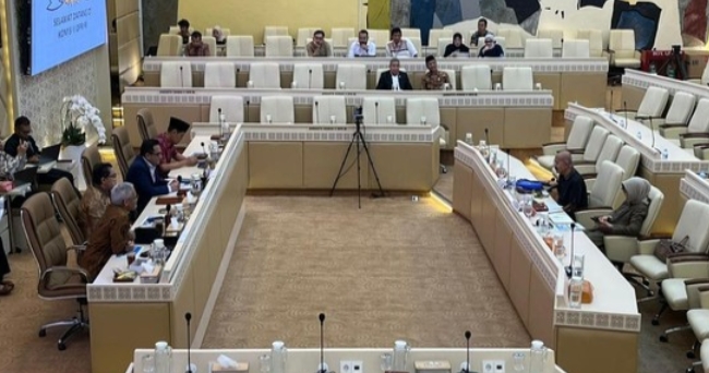 Mantan Ketua KPU Sebut Pemilu Indonesia Sudah Bebas, Namun Belum Sepenuhnya Adil