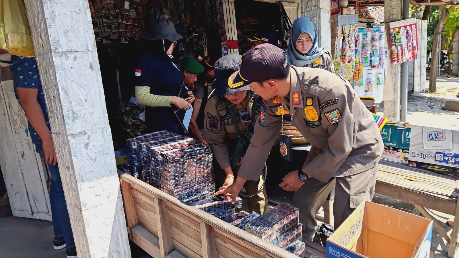 Razia Gabungan di Sulang Rembang, 25.200 Batang Rokok Ilegal Berhasil Diamankan