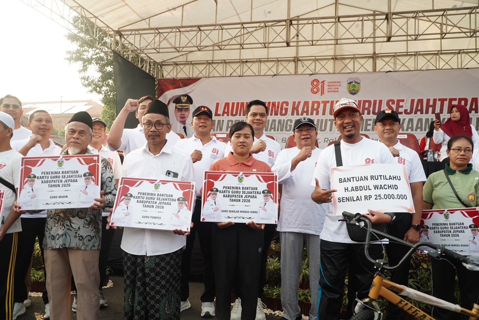 15.120 Guru di Jepara Terima Kartu Guru Sejahtera, Masing-masing Dapat Rp1,4 Juta