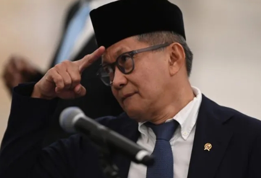 Masuk Lingkaran Istana, Rocky Gerung: Saya Hanya Pindah dari Luar ke Dalam
